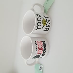 Lot of 2 Yoda & Dark Vader Star Wars 17oz Mugs